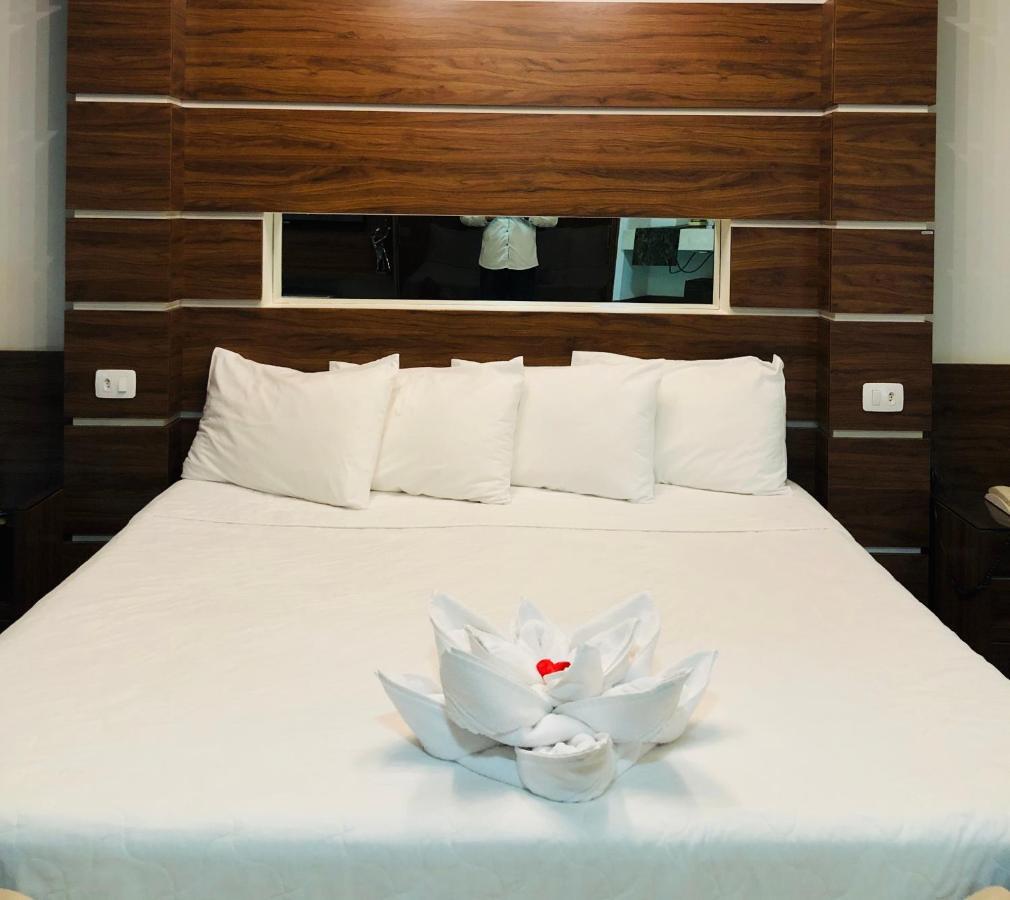 Shelton Palace Hotel Paranavaí Zewnętrze zdjęcie