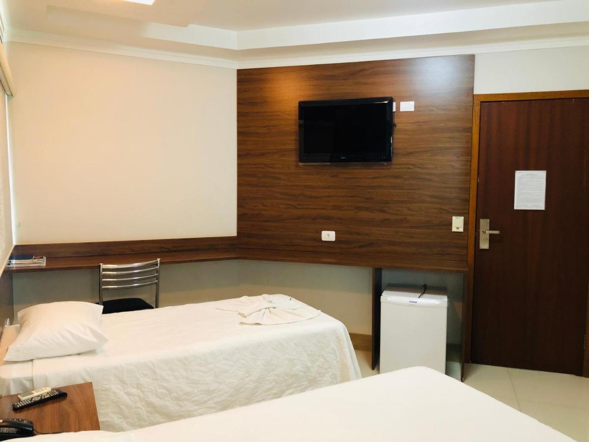 Shelton Palace Hotel Paranavaí Zewnętrze zdjęcie